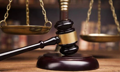 “孕妇泰国坠崖”离婚案一审宣判：判决准予离婚缩略图