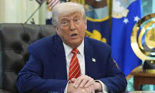 面对记者，特朗普强调了三遍缩略图