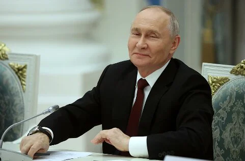 普京称赞中国电动汽车缩略图